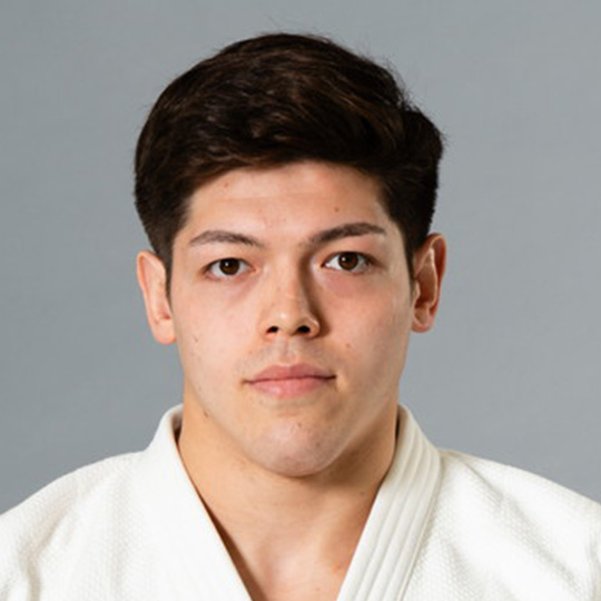 村尾 三四郎